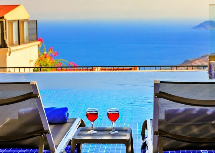 Villa 4 Bedroom - 6340