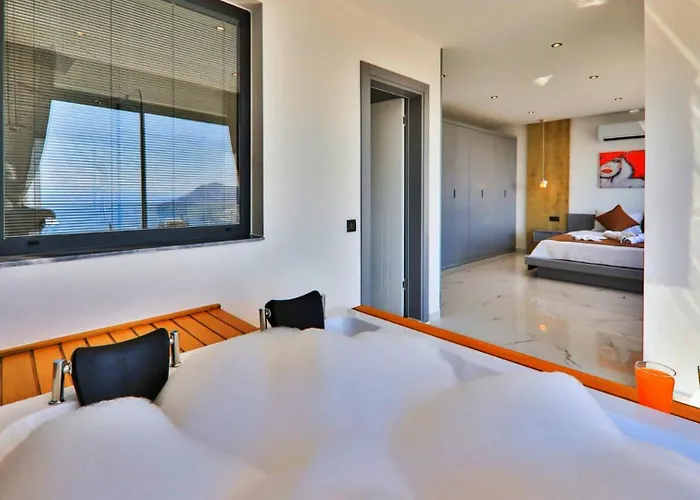 4 Bedroom - 6340 Kalkan