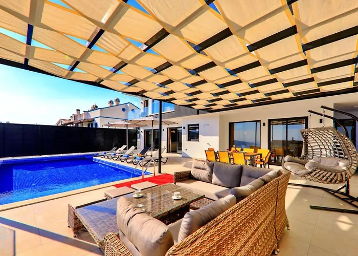 4 Bedroom - 6340 Villa Kalkan