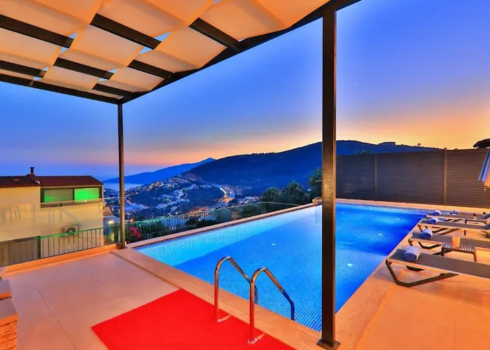 4 Bedroom - 6340 * Kalkan