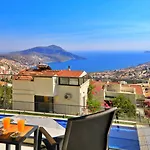 Villa 4 Bedroom