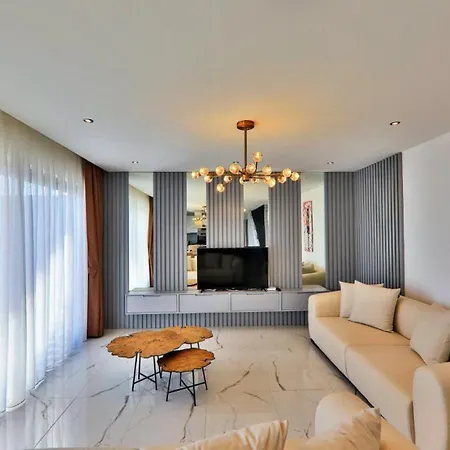 4 Bedroom